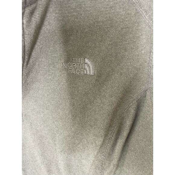 The Northface 3/4 Zip Fitted Soft Collared Pullover Womens size large - Picture 3 of 6